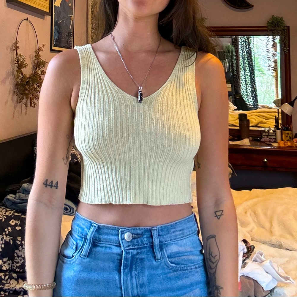 Brandy Melville top